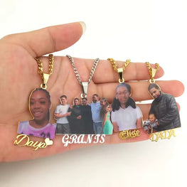 Acrylic Covered Custom Photo Memory Family Picture Necklace Personalized Jewelry Gift Portrait Name